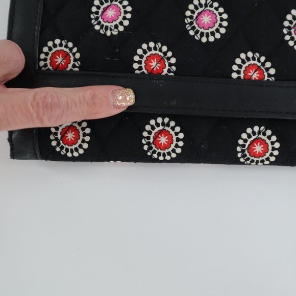 Vera Bradley Quilted Trifold Wallet Womens O/S Black Functional Purse Travel - Picture 6 of 7